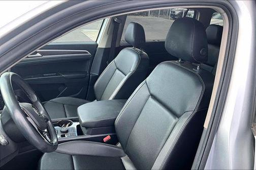 Reflex Silver Metallic 2019 Volkswagen Atlas 3.6L SEL