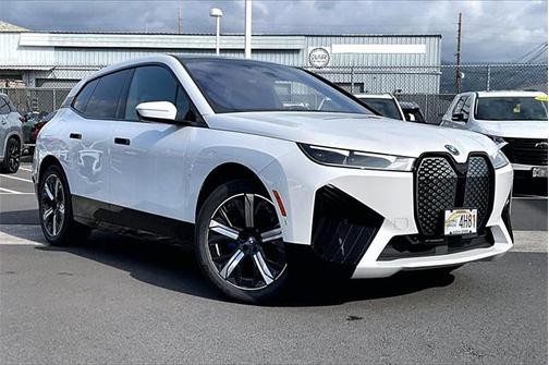 2025 BMW iX xDrive50