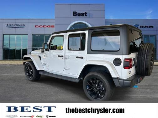 2023 Jeep Wrangler 4xe Sahara 4x4
