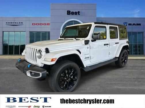 2023 Jeep Wrangler 4xe Sahara 4x4