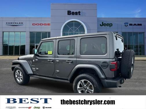 2022 Jeep Wrangler Unlimited Sahara 4x4