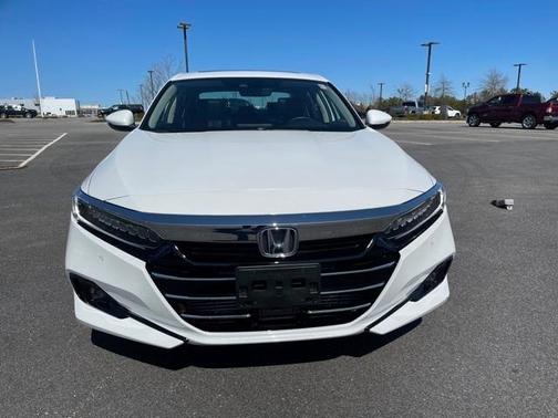 Photo 2 of 28 of 2021 Honda Accord EX-L