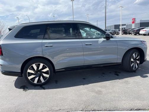 2025 Volvo EX90 Twin Motor Ultra
