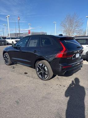 2026 Volvo XC60 Plug-In Hybrid T8 Plus