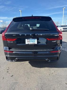 2026 Volvo XC60 Plug-In Hybrid T8 Plus