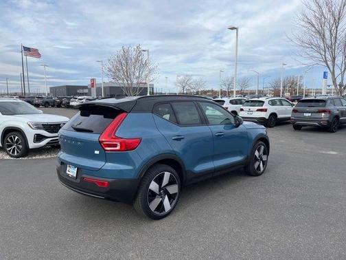 Blue Metallic 2024 Volvo XC40 Recharge Pure Electric Plus