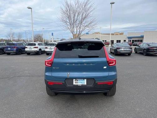 Blue Metallic 2024 Volvo XC40 Recharge Pure Electric Plus