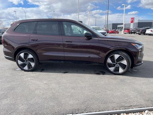 2025 Volvo EX90 Twin Motor Performance Ultra 6-Seater