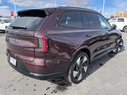 2025 Volvo EX90 Twin Motor Performance Ultra 6-Seater