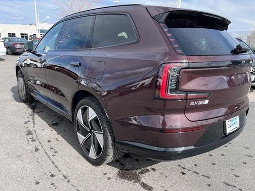 Mulberry Metallic 2025 Volvo EX90 Twin Motor Performance Ultra 6-Seater