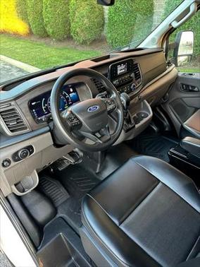 2022 Ford Transit-350 Base