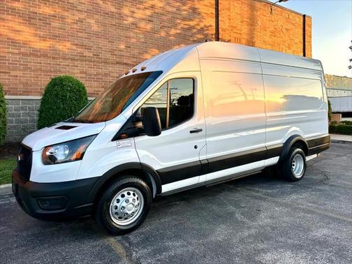 2022 Ford Transit-350 Base