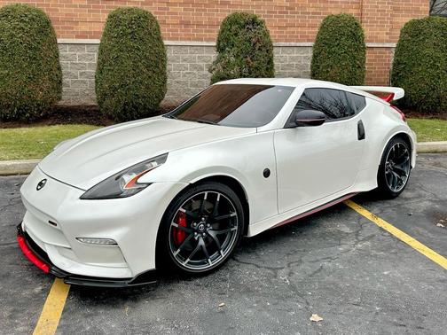 2019 Nissan 370Z NISMO