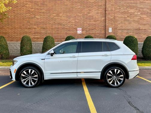 2020 Volkswagen Tiguan 2.0T SEL R-Line 4MOTION