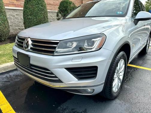 2015 Volkswagen Touareg TDI Sport w/Technology