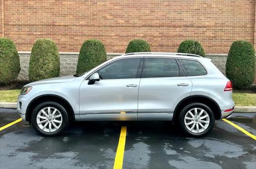 2015 Volkswagen Touareg TDI Sport w/Technology