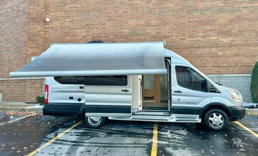 2021 Ford Transit-350 XLT