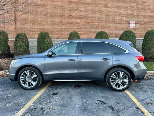 2017 Acura MDX 3.5L w/Technology Package