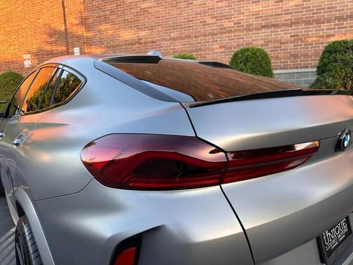 Frozen Pure Grey Metallic 2026 BMW X6 M Competition