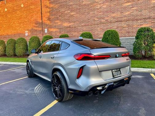 Frozen Pure Grey Metallic 2026 BMW X6 M Competition