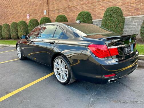 2011 BMW 750 Li