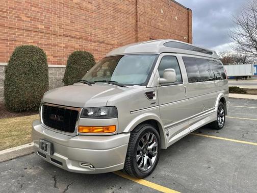 2023 GMC Savana 2500 Work Van