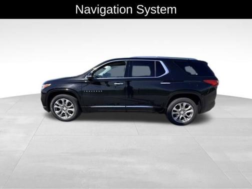 Mosaic Black Metallic 2021 Chevrolet Traverse Premier