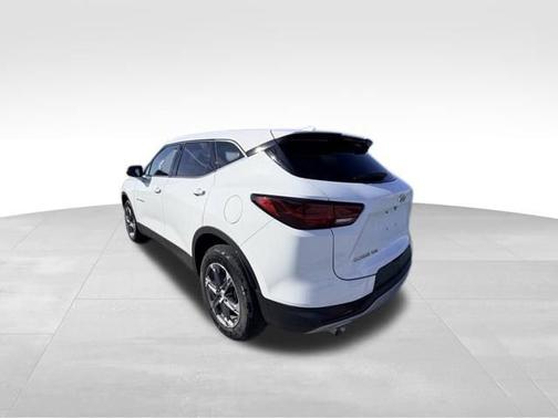 Summit White 2025 Chevrolet Blazer LT