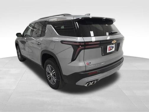 2026 Chevrolet Traverse AWD LT