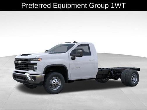 2025 Chevrolet Silverado 3500 Work Truck