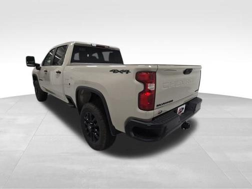 2026 Chevrolet Silverado 2500 Custom