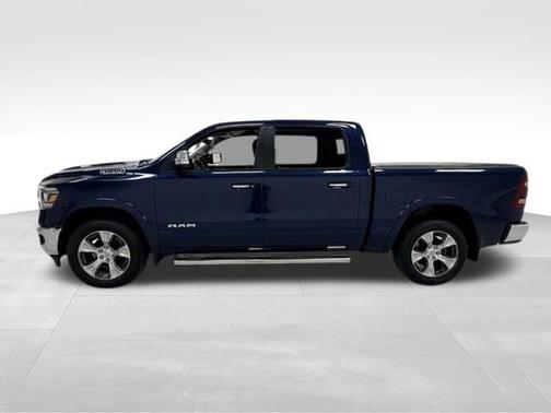 Patriot Blue Pearlcoat 2022 RAM 1500 Laramie