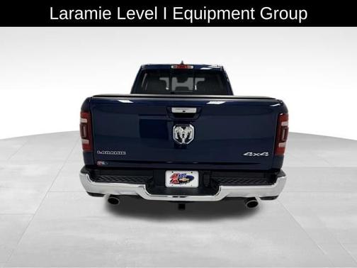 Patriot Blue Pearlcoat 2022 RAM 1500 Laramie