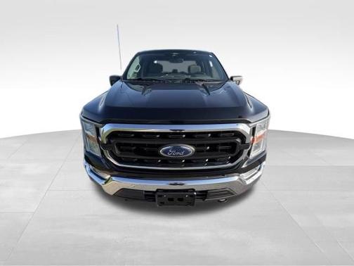 Black 2022 Ford F-150 XL