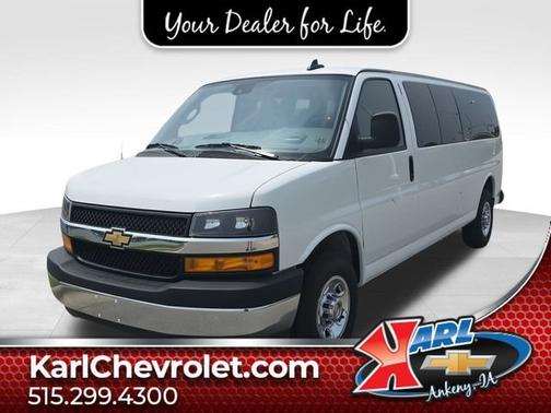 2024 Chevrolet Express 3500 LT