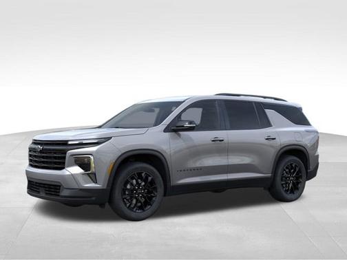 Sterling Gray Metallic 2026 Chevrolet Traverse AWD LT