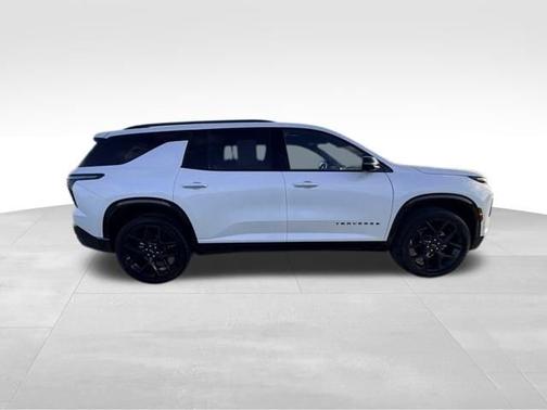 2025 Chevrolet Traverse AWD RS