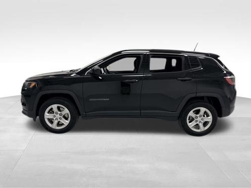 2023 Jeep Compass Sport