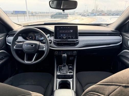 2023 Jeep Compass Sport