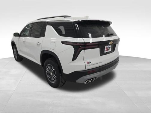 2026 Chevrolet Traverse AWD LT