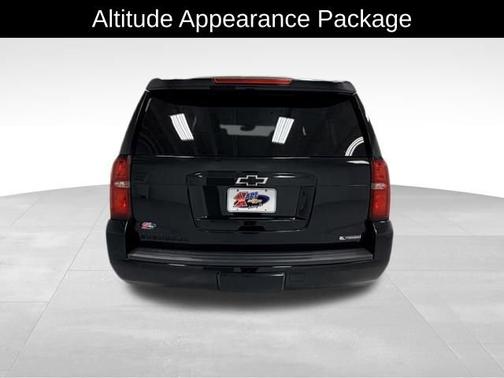 Diamond Black Crystal Pearlcoat 2023 Jeep Grand Cherokee L Altitude