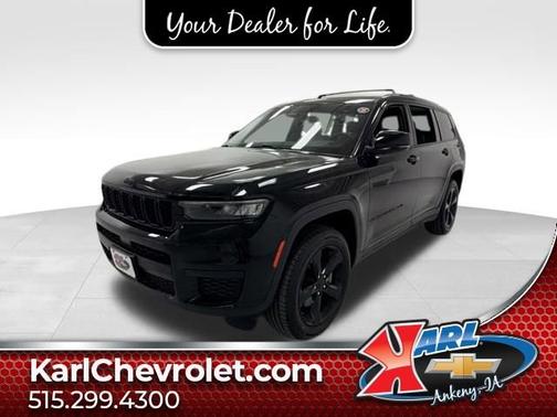 Diamond Black Crystal Pearlcoat 2023 Jeep Grand Cherokee L Altitude