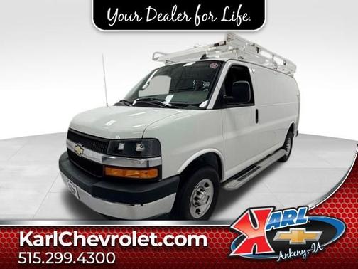 Summit White 2024 Chevrolet Express 2500 1WT