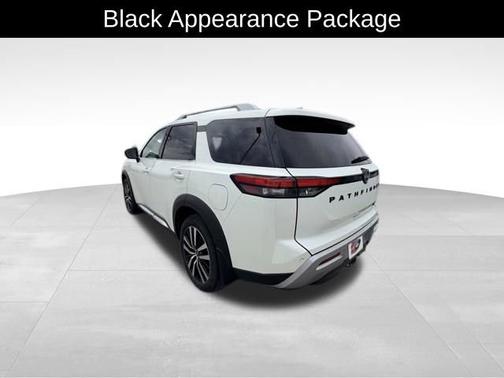Pearl White Tricoat 2024 Nissan Pathfinder Platinum