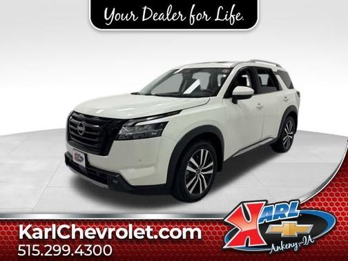 Pearl White Tricoat 2024 Nissan Pathfinder Platinum