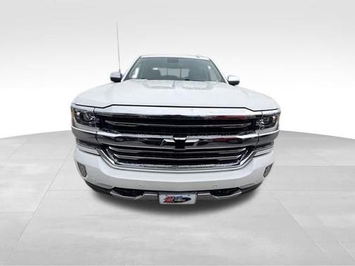 2017 Chevrolet Silverado 1500 High Country