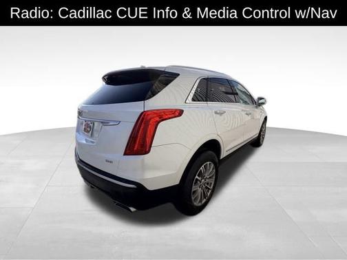 2017 Cadillac XT5 Luxury FWD