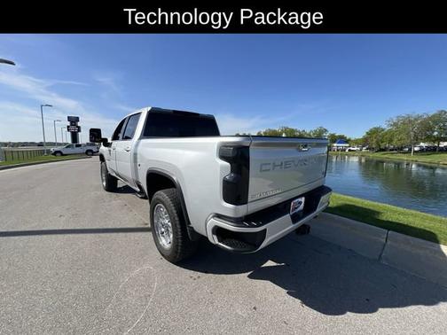 2022 Chevrolet Silverado 2500 High Country