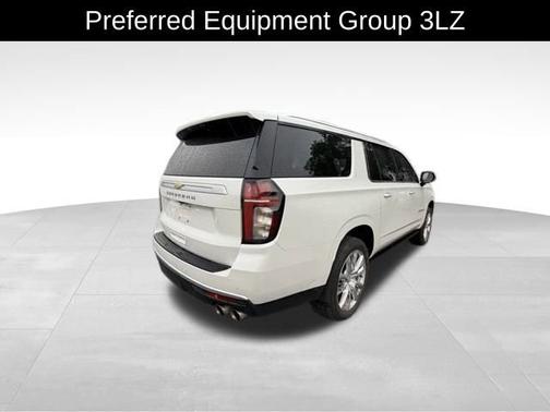 2022 Chevrolet Suburban High Country