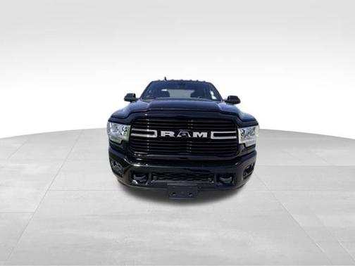 Diamond Black Crystal Pearlcoat 2021 RAM 2500 Big Horn